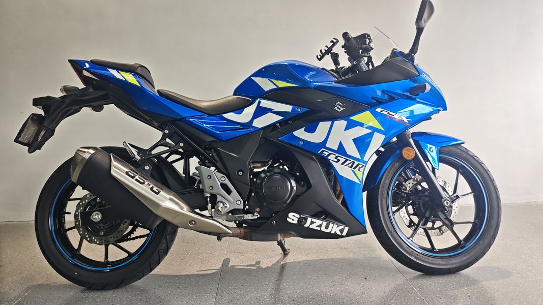 豪爵铃木 GSX250R