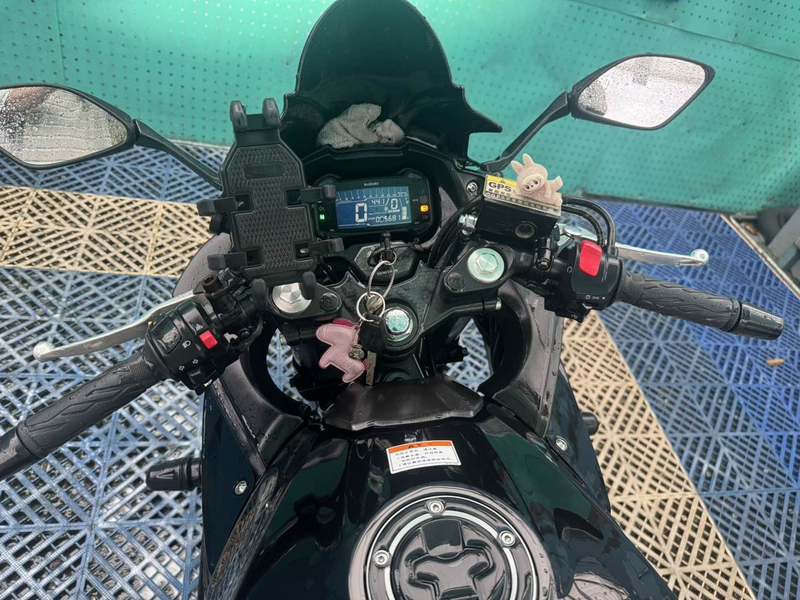 豪爵铃木 GSX250R