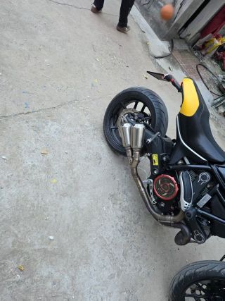 杜卡迪 Scrambler 800