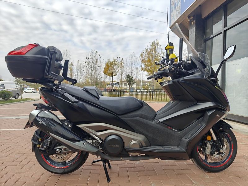 光阳 AK550