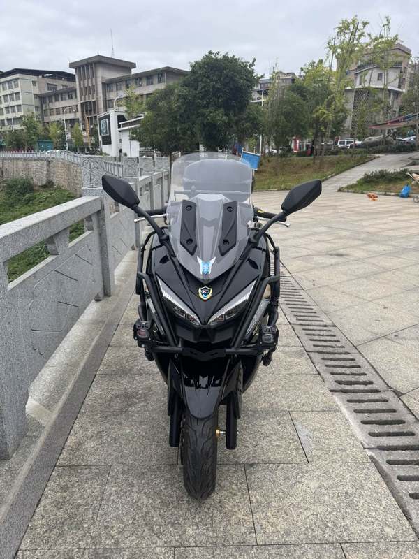 光阳 赛艇 ST250
