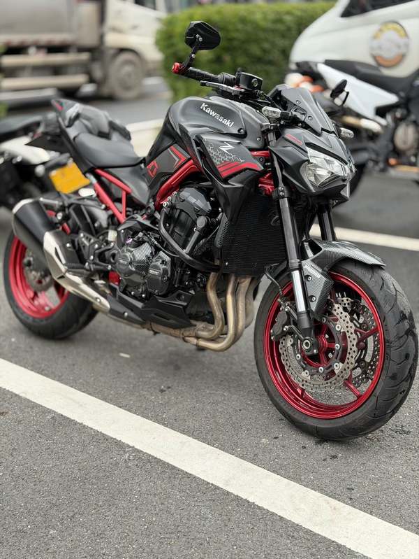 川崎 Z900