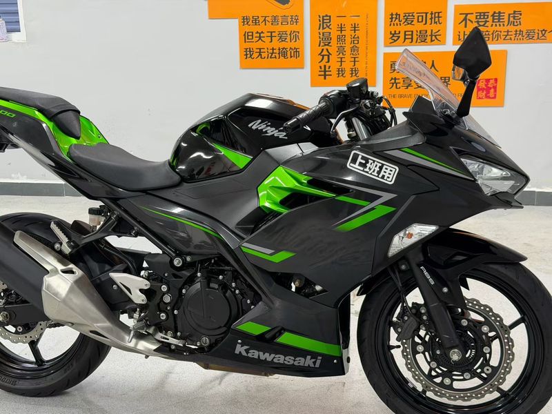 川崎 Ninja 400