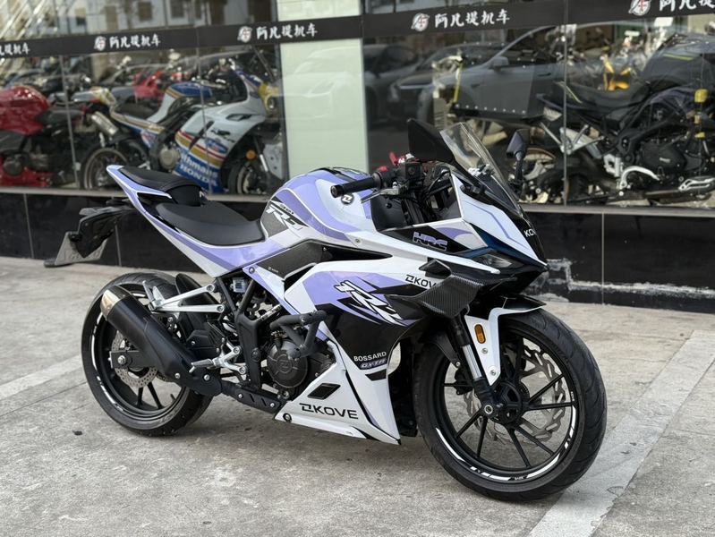 凯越 250RR 刺鸟