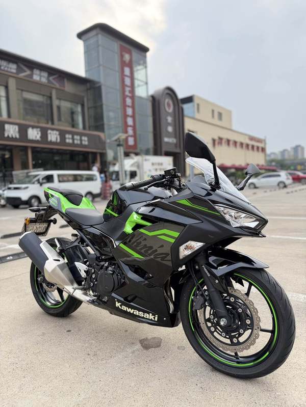 川崎 Ninja 400
