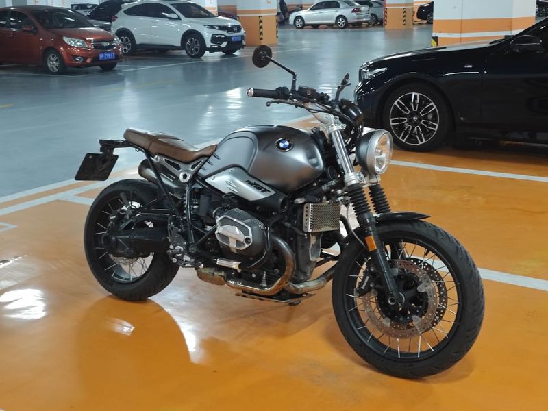 宝马 R NineT