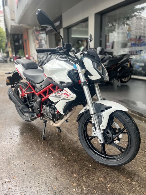 贝纳利 红宝龙 TNT 150i