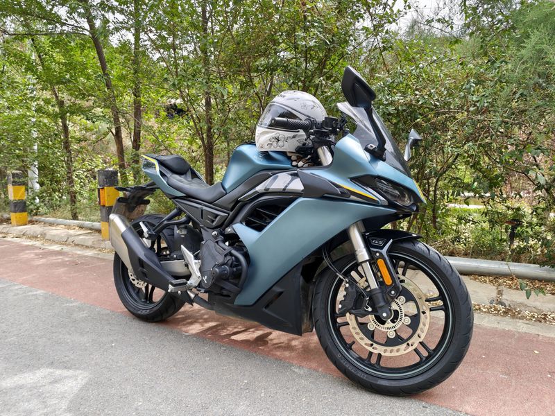 无极 250RR
