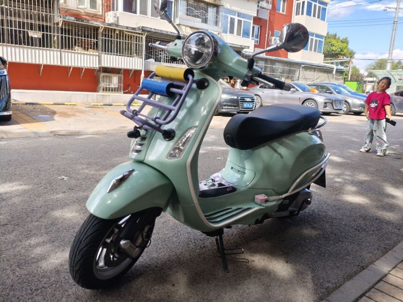 VESPA LX150