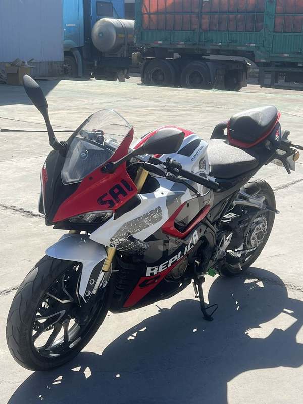 QJMOTOR 赛250
