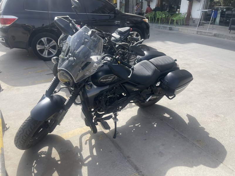豪爵 TR300