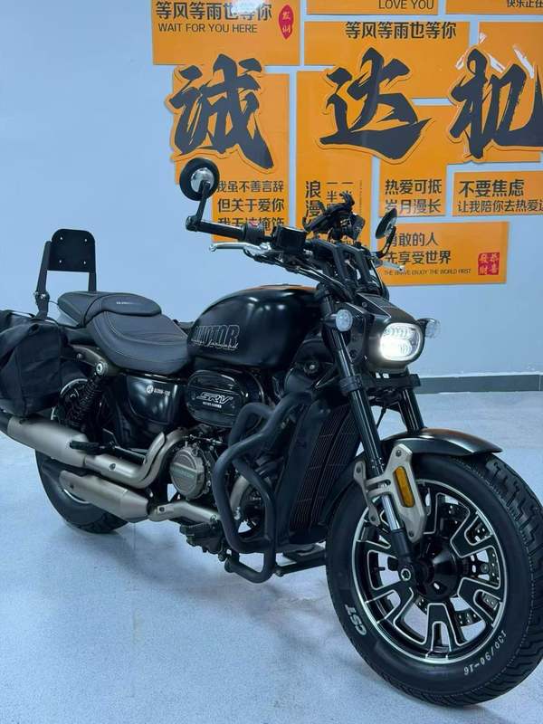 QJMOTOR 闪350