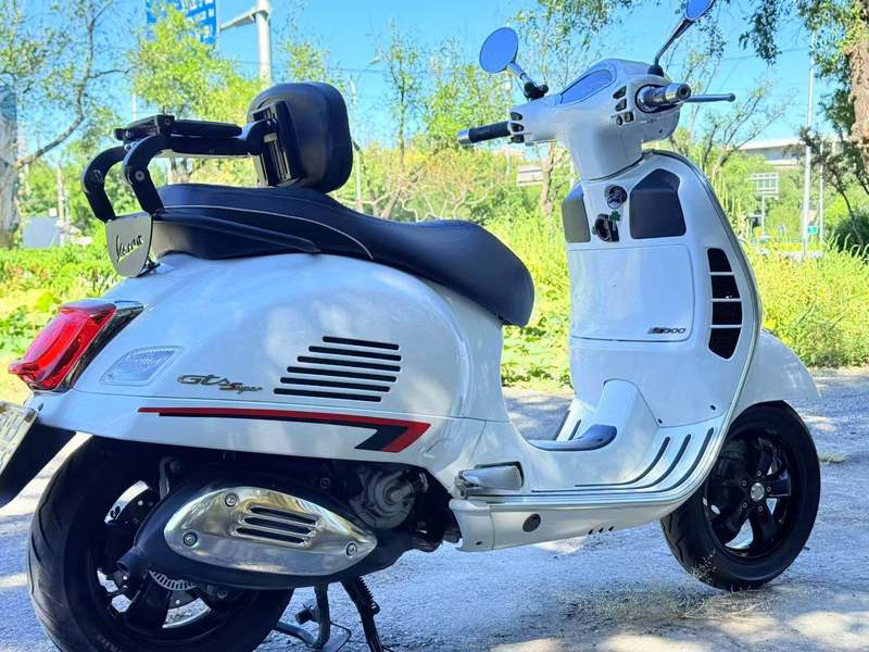 VESPA GTS