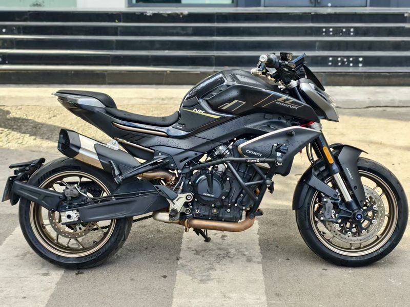 春风 800NK