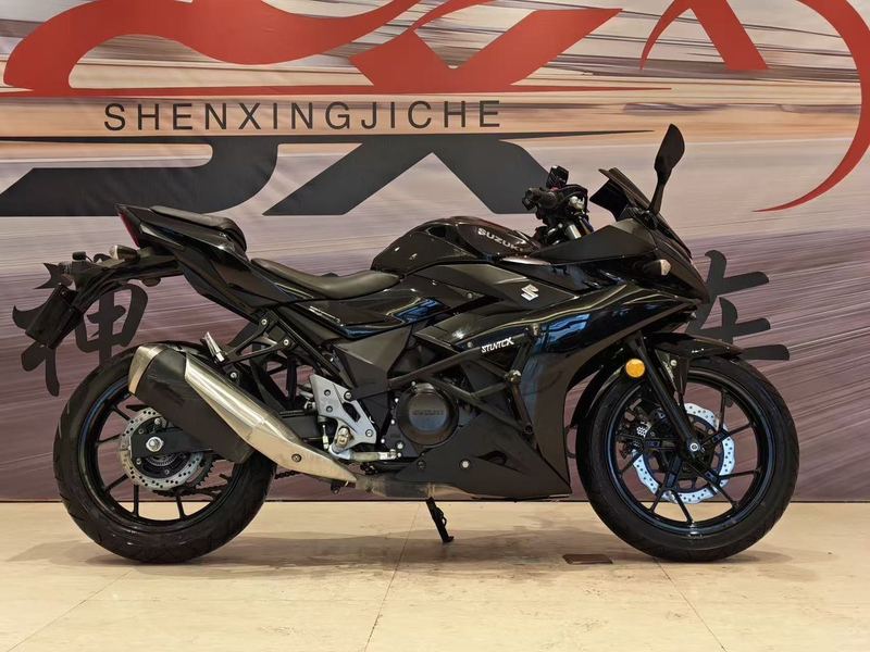 豪爵铃木 GSX250R