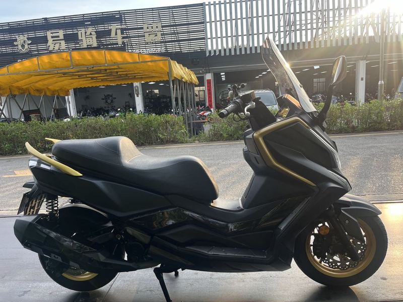 光阳 赛艇 S250