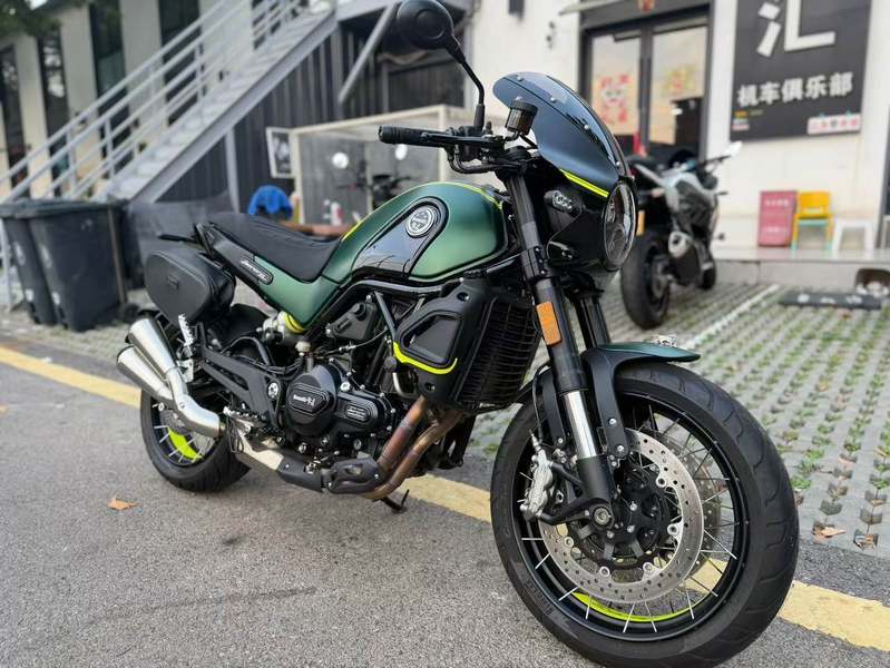 贝纳利 幼狮 Leoncino 500