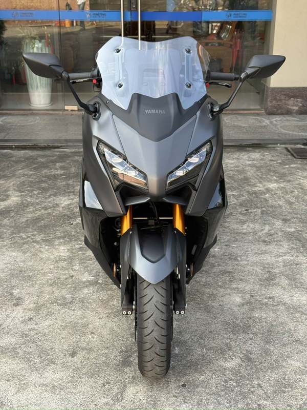 雅马哈 TMAX
