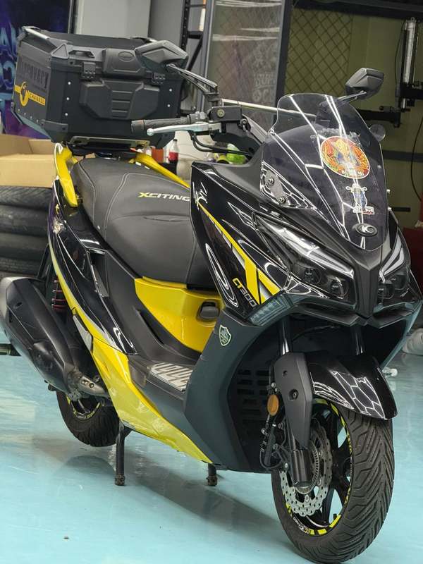 光阳 赛艇 CT300