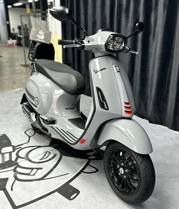 VESPA Sprint 150