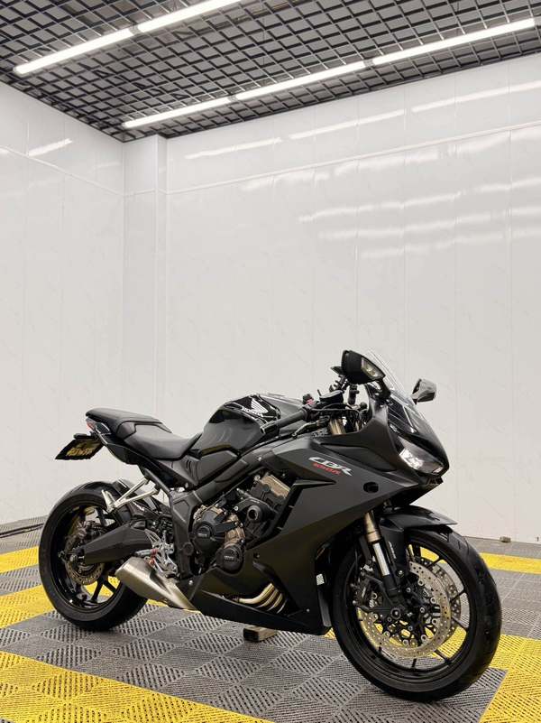 本田DREAMWING CBR650R