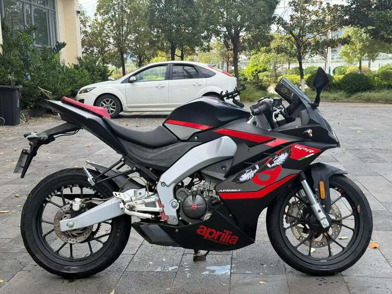 宗申阿普利亚 GPR150R