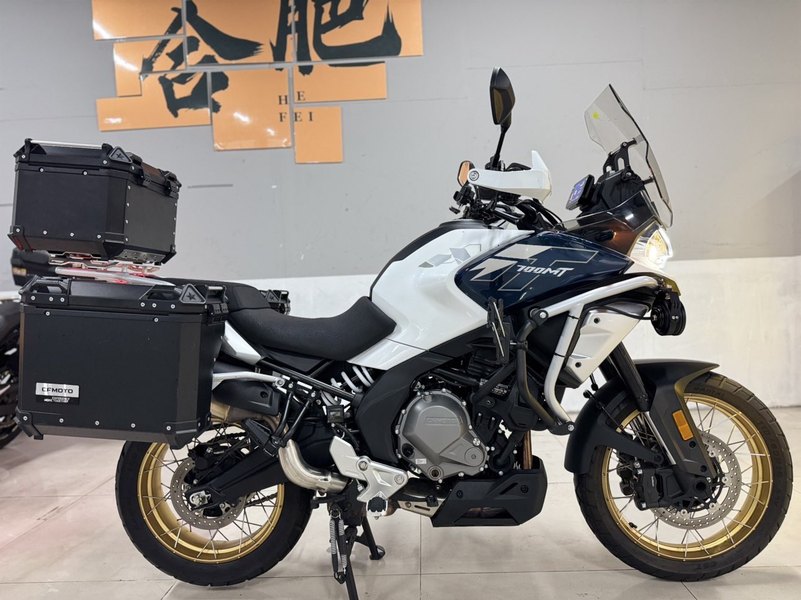 春风 700MT