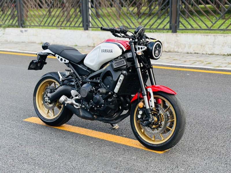 雅马哈 XS900R