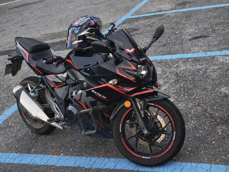 豪爵铃木 GSX250R