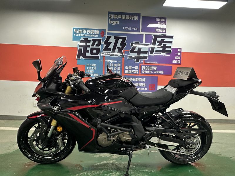 QJMOTOR 赛600