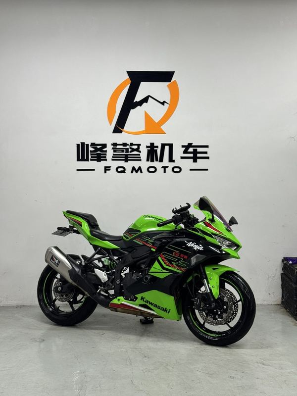 川崎 ZX-4R