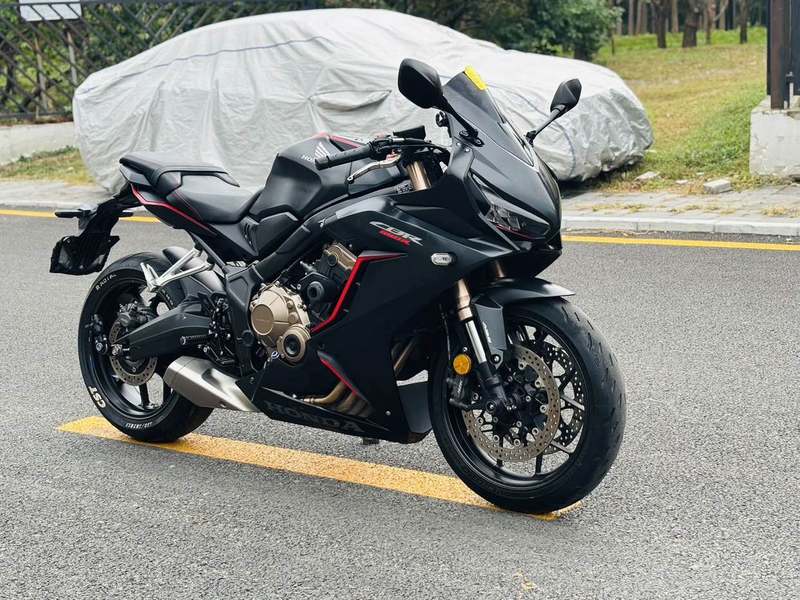本田DREAMWING CBR650R
