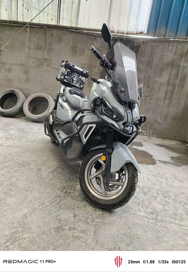 SYM三阳 Husky ADV 150