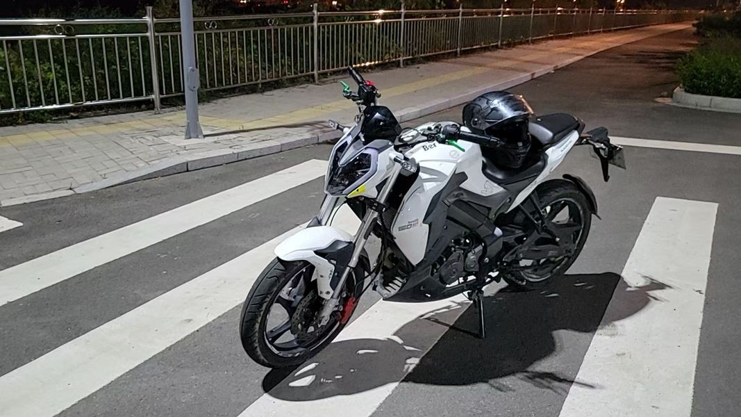 贝纳利 小迅龙 BN150S