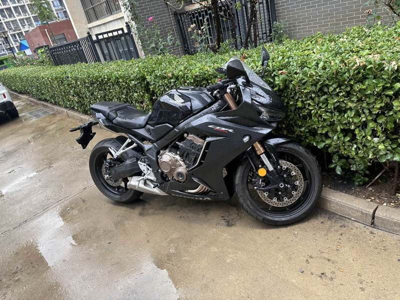 本田DREAMWING CBR650R