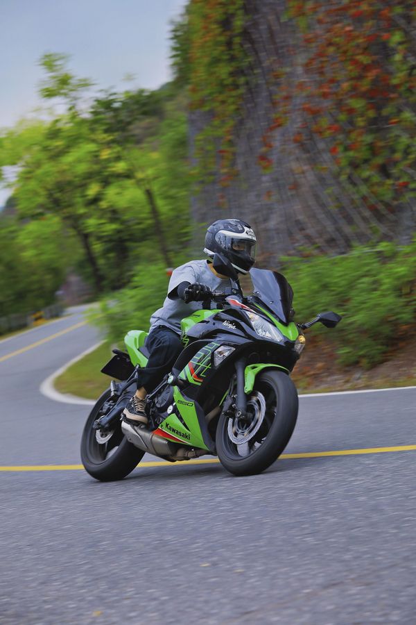 川崎 Ninja 650 