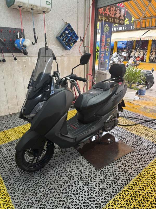 建设雅马哈 兴鹰