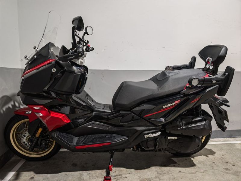 SYM三阳 Husky ADV 300