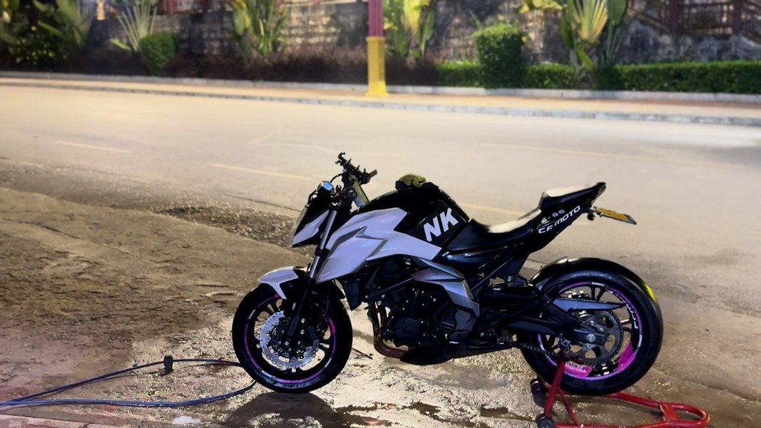 春风 400NK