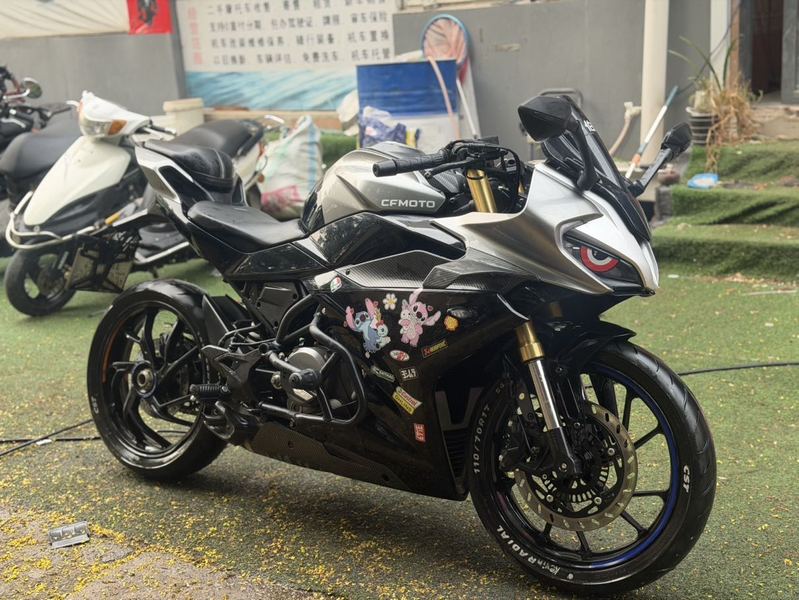 春风 250SR