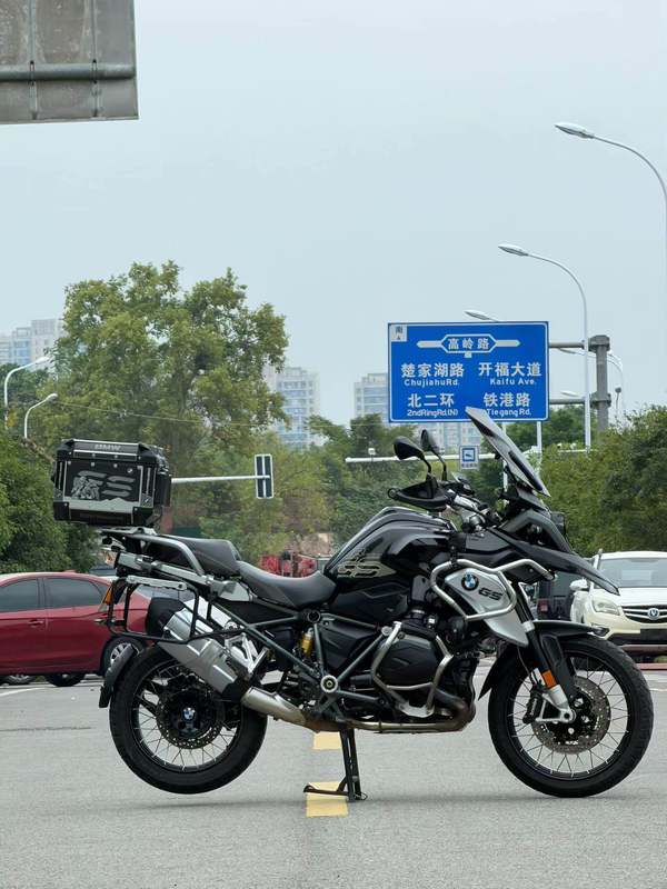 宝马 R 1200 GS