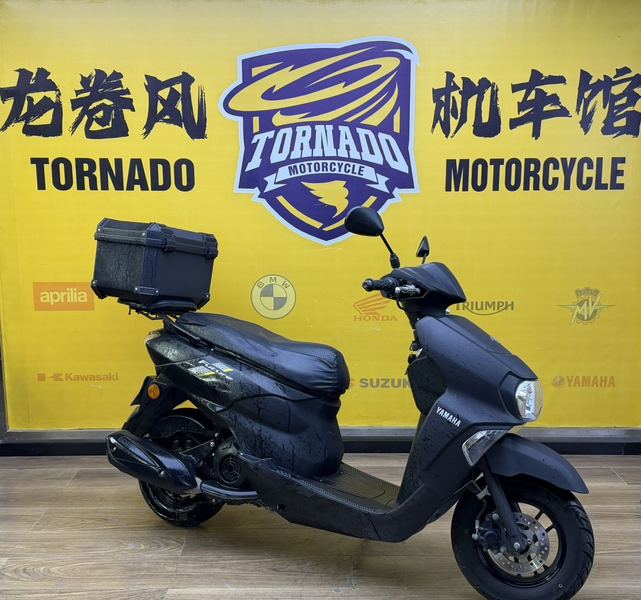 建设雅马哈 旭鹰125