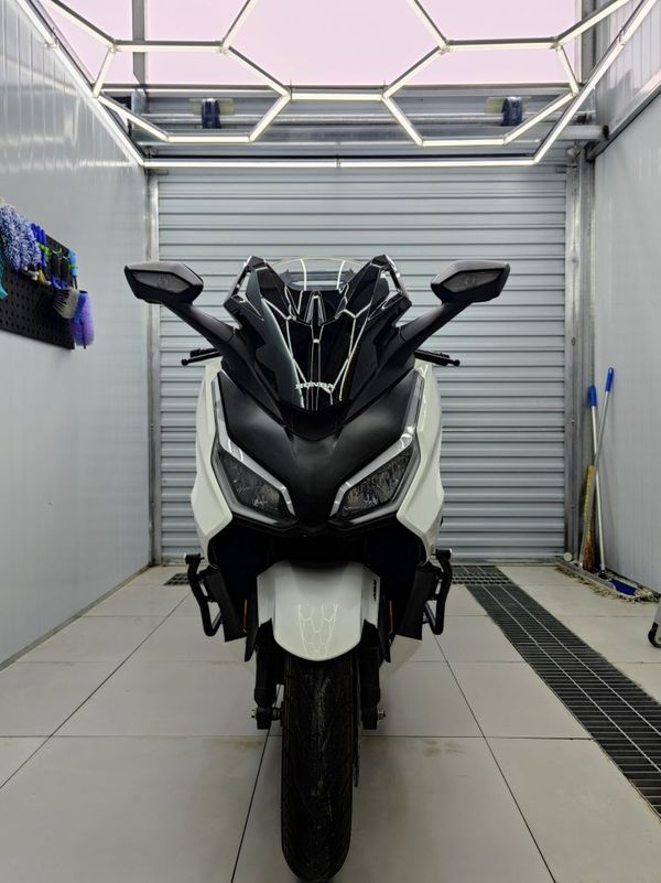 本田WING NSS350