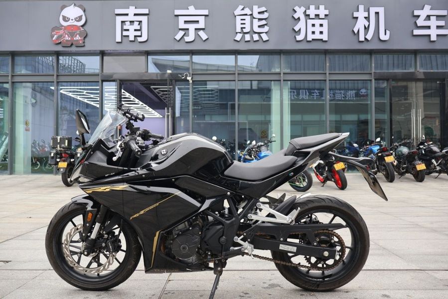 凯越 250RR 刺鸟