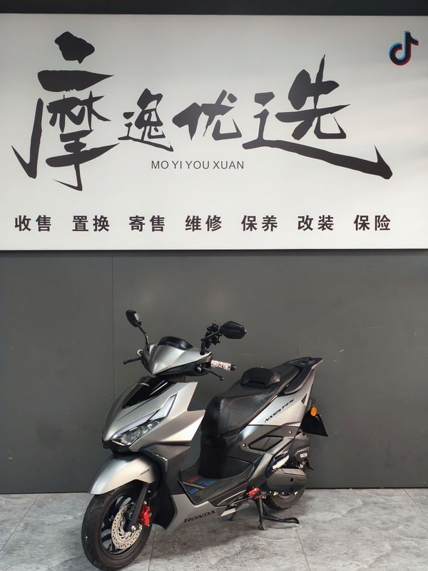 新大洲本田 NS125RX