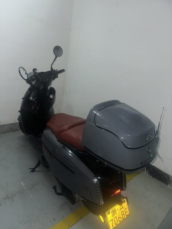 维多利亚 Sixties 150Si