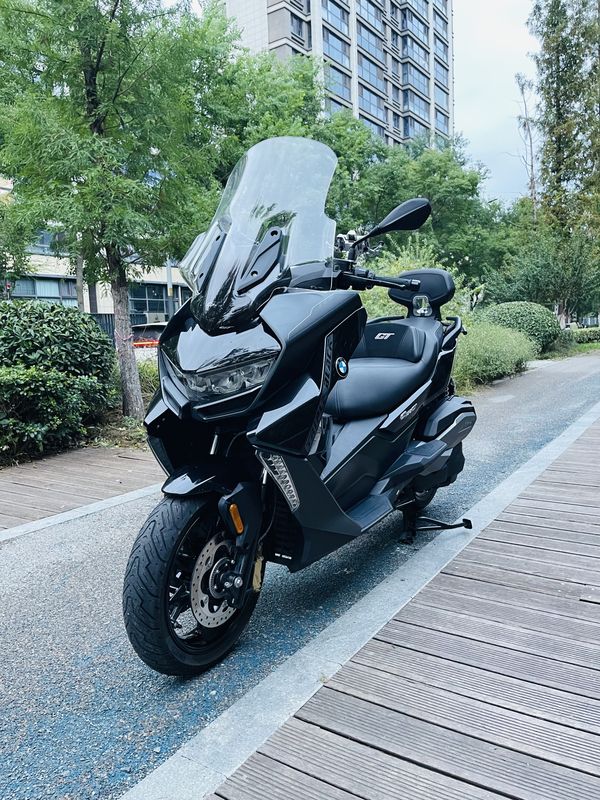 宝马 C 400