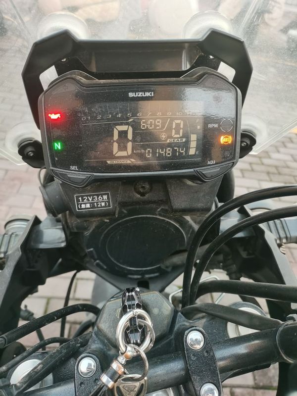 豪爵铃木 DL250