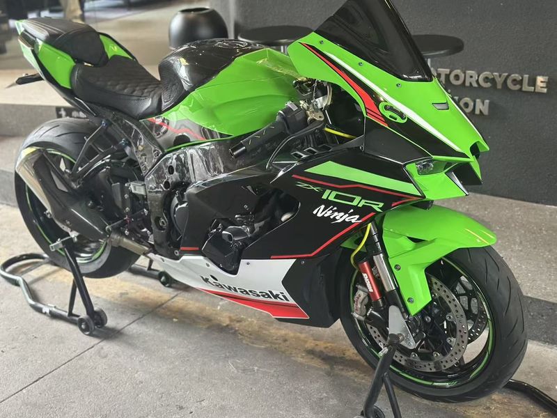 川崎 Ninja ZX-10R