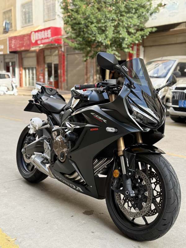 本田DREAMWING CBR650R